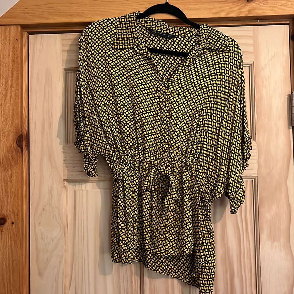 Zara yellow/black print blouse